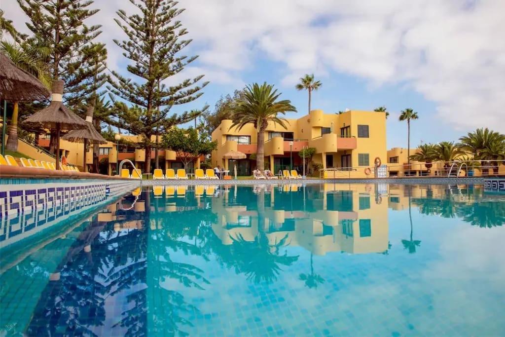 Blue Pearl Apartment Коралео Екстериор снимка
